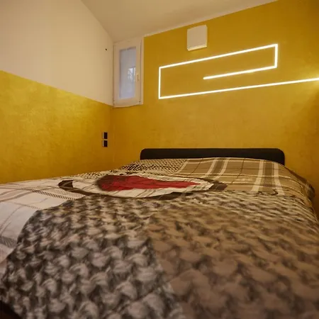 Cozy And Funny In Front Of Vatican Museums - Myflat In